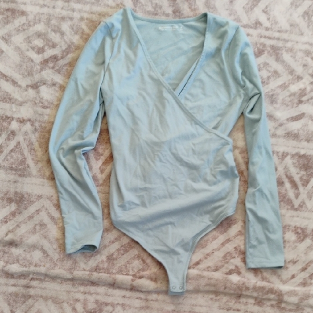 Abercrombie & Fitchwomems Medium  Soft Blue Body Suit WrapTop